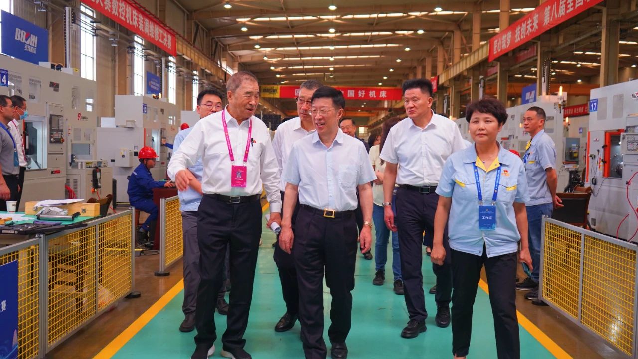 131726186828466396.jpg 58509e6c7949d2f876b3a5da758c6027.jpeg